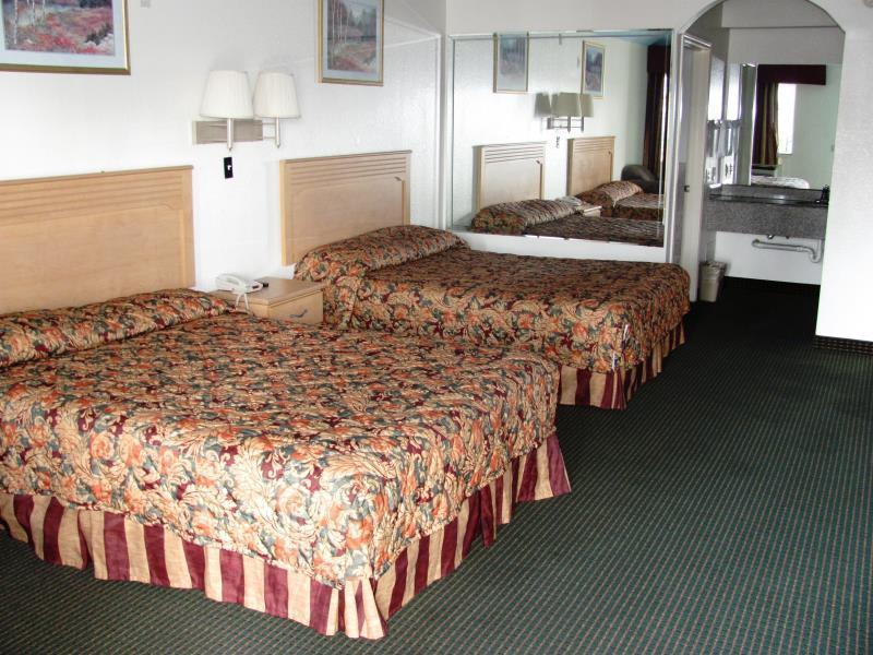Crystal Inn 249 North Louetta Экстерьер фото